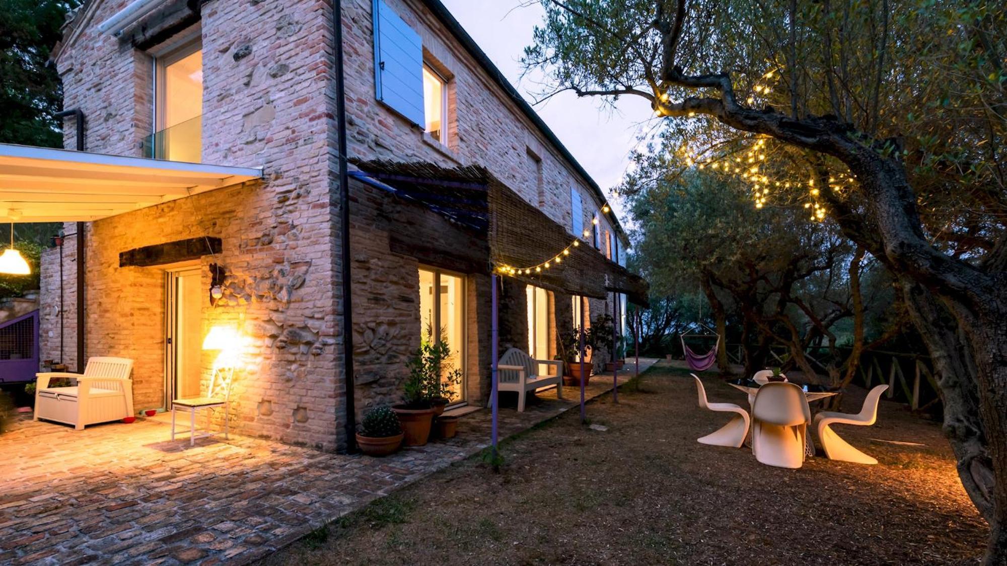 פרמו Casa Cantagallo 4&4, Emma Villas מראה חיצוני תמונה